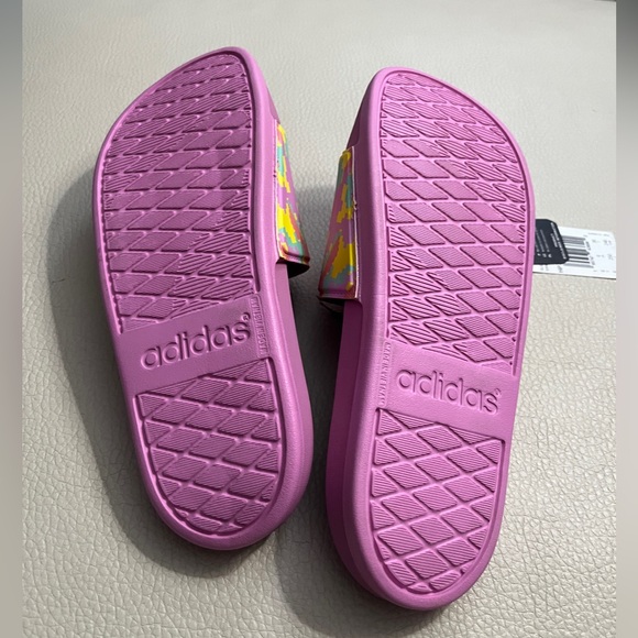NWT - Adidas Lego Adilette Comfort Sandal - Youth 6/Women 6.5/EU 38 - Picture 8 of 11